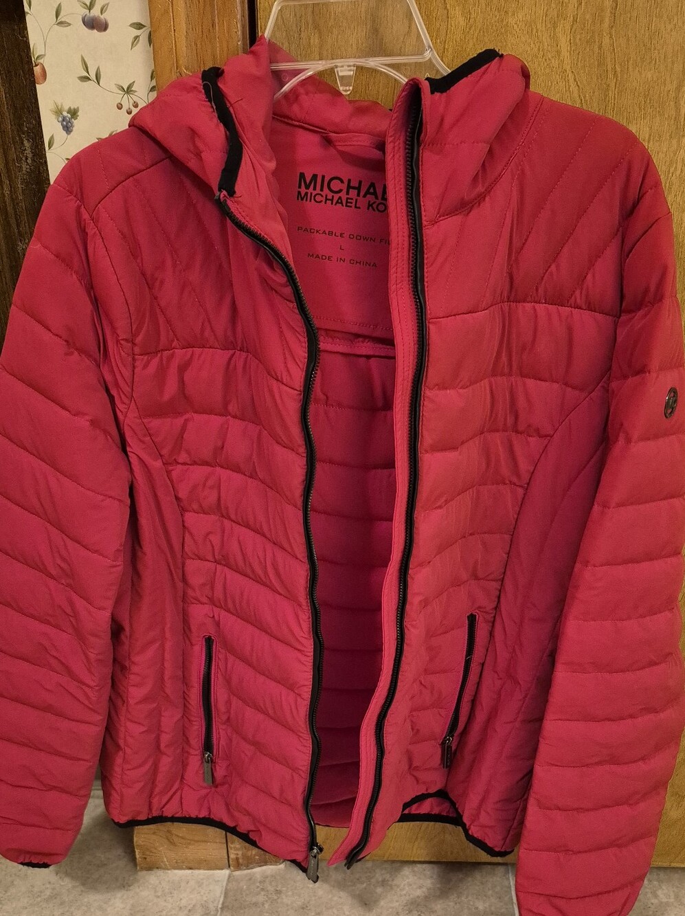Michael Kors Red Packable Quilted Puffer Jacket. SIZE LARGE